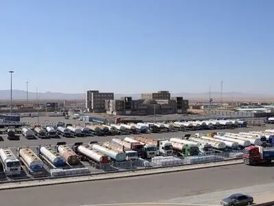 استفاده صحیح از ظرفیت مرز دوغارون سبب توسعه اقتصادی در تایباد می‌شود