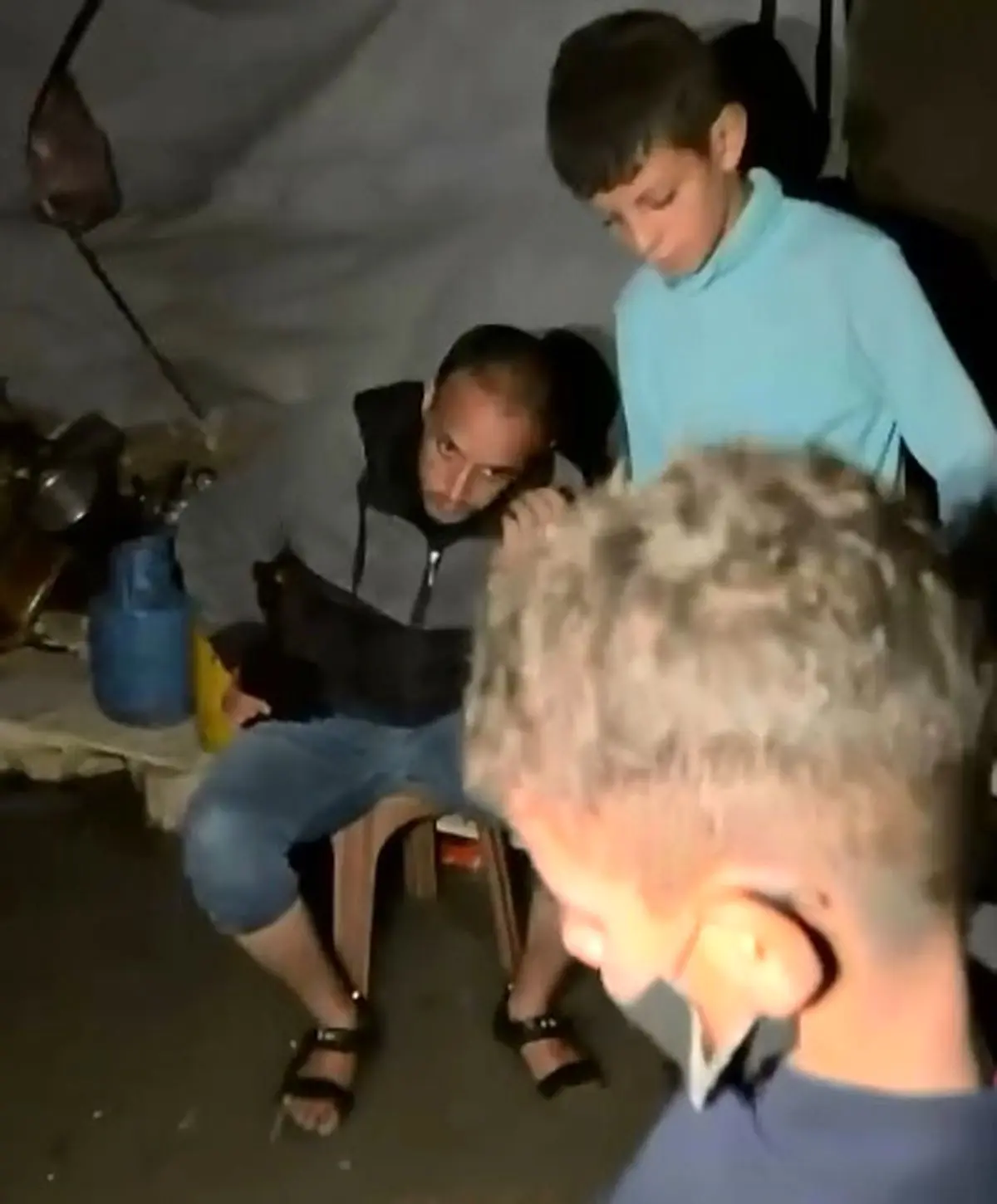  غرق‌ شدن صدها چادر آوارگان جنگ‌ زده در غزه به دلیل موج سرما و بارش‌های شدید + فیلم