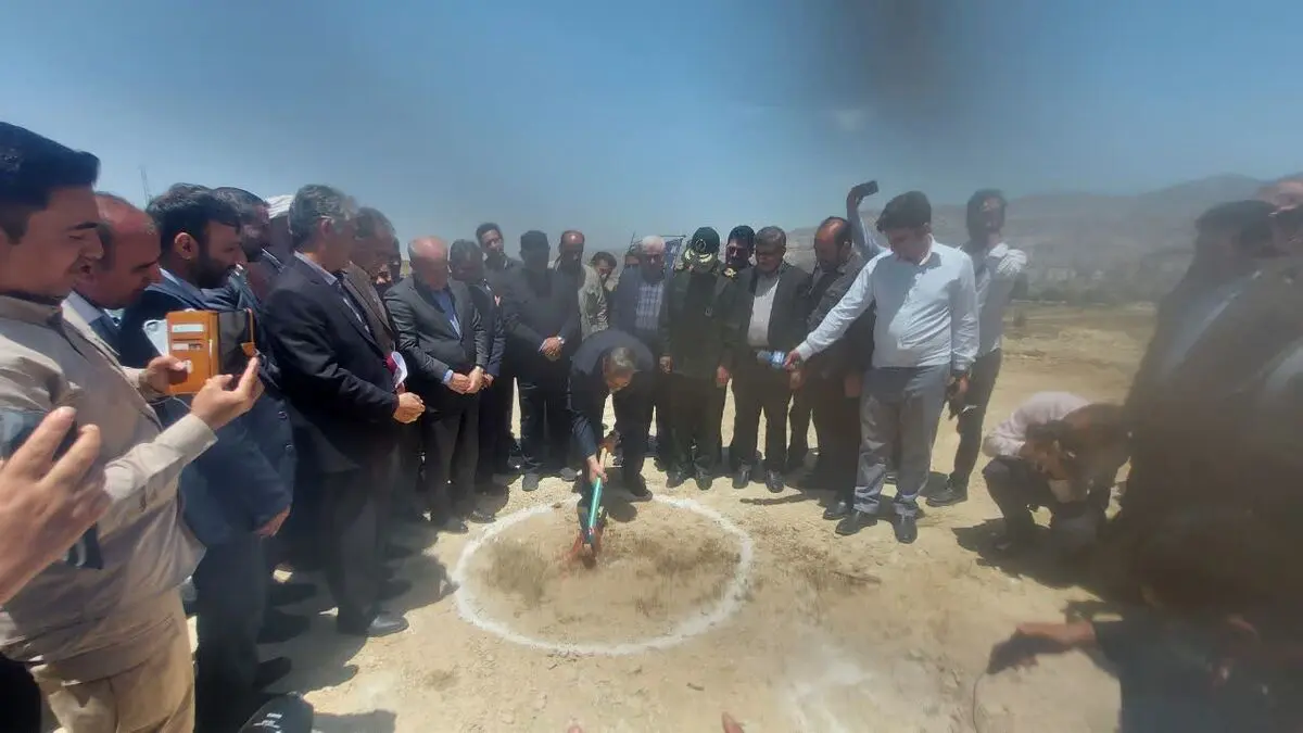 پروژه ۱۰۸۸ واحد مسکن ملی در ایلام کلنگ زنی شد