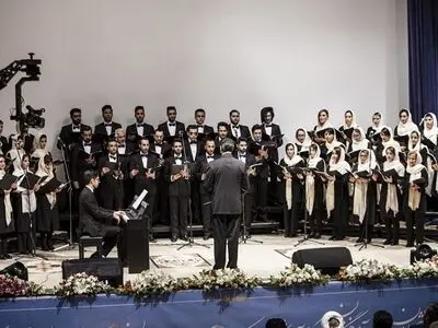 ارکستر بزرگ و گروه کُر «مهرگان» فراخوان داد/ جذب خواننده «کرال»