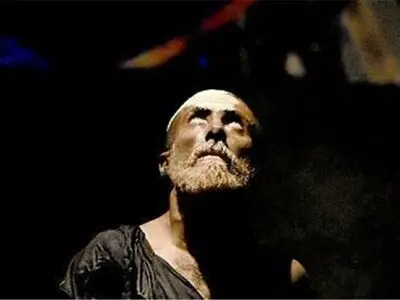 یاسر خاسب فردا شب به «نقد تئاتر» می‌رود
