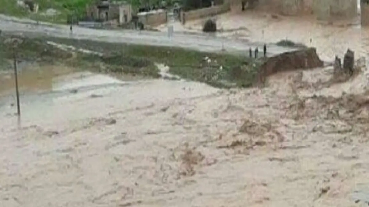 مسدود شدن ۲ جاده روستایی در پی بارش باران در شرق گلستان