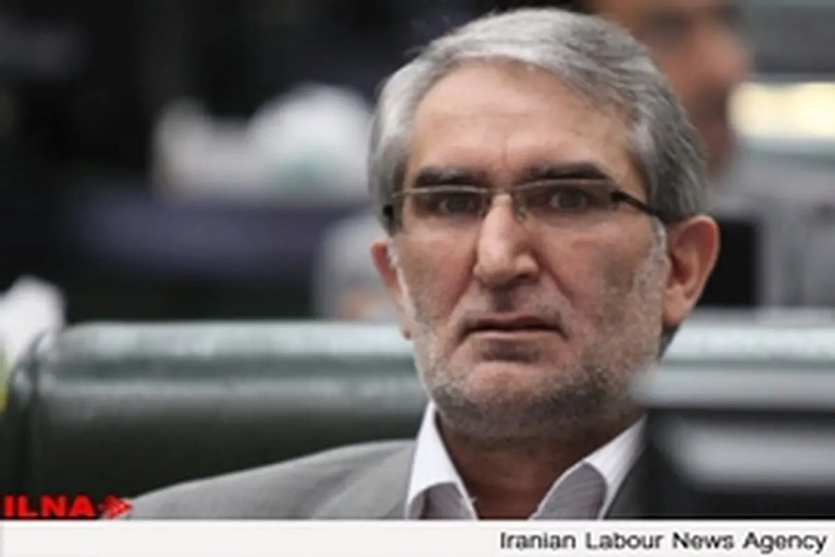 امیری خامکانی: دولت نمایندگان نزدیک به خود را تقویت کند