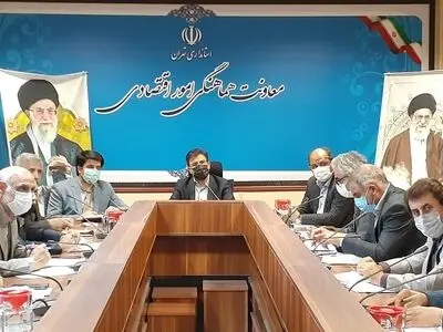 پرداخت مطالبات ۹۰ درصد گندمکاران استان/ نصب کارتخوان‌ها در نانوایی‌ها تسریع شود