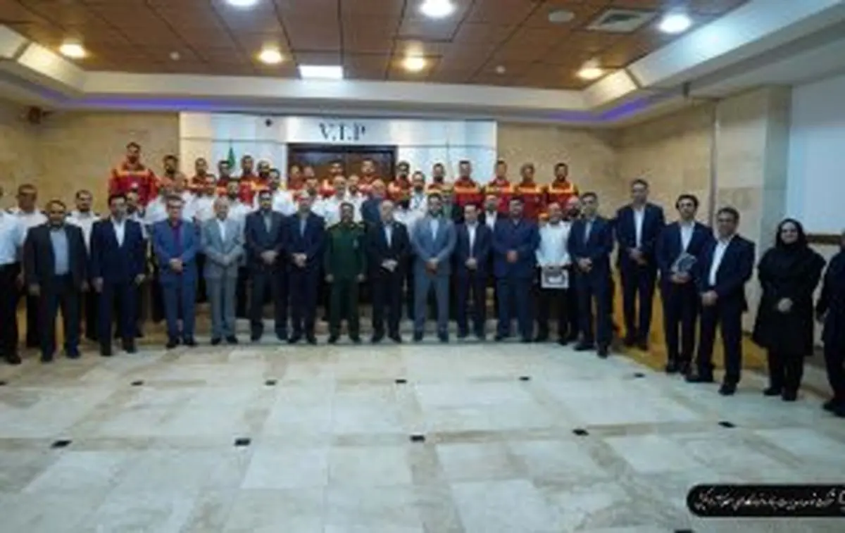 تقدیر از آتشنشانان بنادر و فرودگاه کیش در روز ملی آتش نشانی و ایمنی