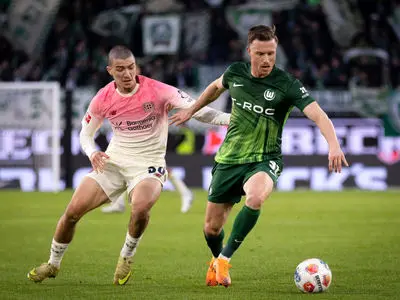 ویدیو: خلاصه بازی ولفسبورگ و بایر لورکوزن