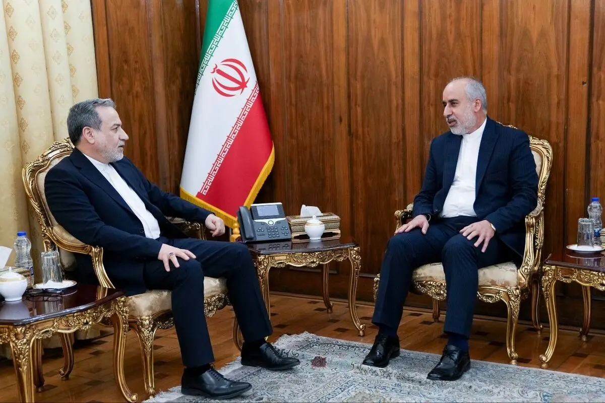 دیدار سفیر جدید ایران در الجزایر با وزیر امور خارجه