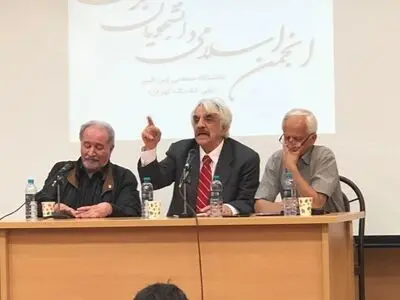 آنچه می‌خواهیم اجتماعی کردن دارایی‌ها است/ اصول انسانی در بخش خصوصی زیرپا گذاشته می‌شوند