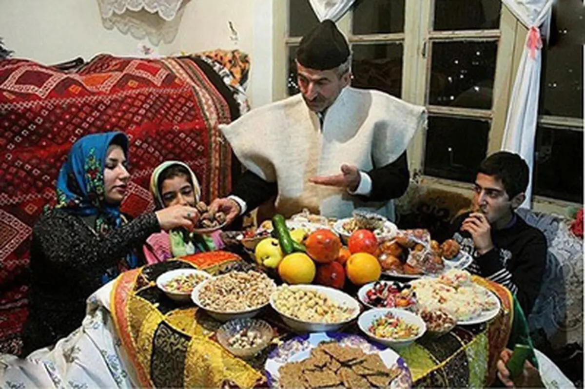 جالب‌ترین آداب و رسوم شب یلدا در شهر‌های مختلف ایران+تصاویر