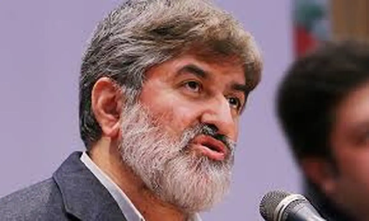 اگر صادرات نفت ایران را به صفر برسانند، تنگه هرمز را می‌بندیم