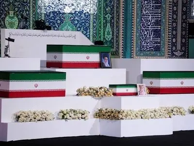 حضور پرشور ملت در مراسم رهبر شهید پیام اقتدار به جهانیان است