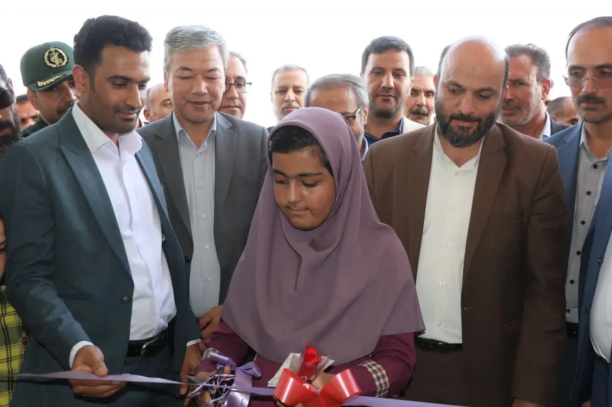 به همت شرکت فولاد سنگان و در راستای عمل به مسئولیت های اجتماعی: بهره برداری از چندین کلاس درس در شهرستان خواف
