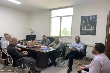 کمیسیون فنی نظارت بر فعالیت دفاتر گردشگری و راهنمایان گردشگری استان سمنان برگزار شد