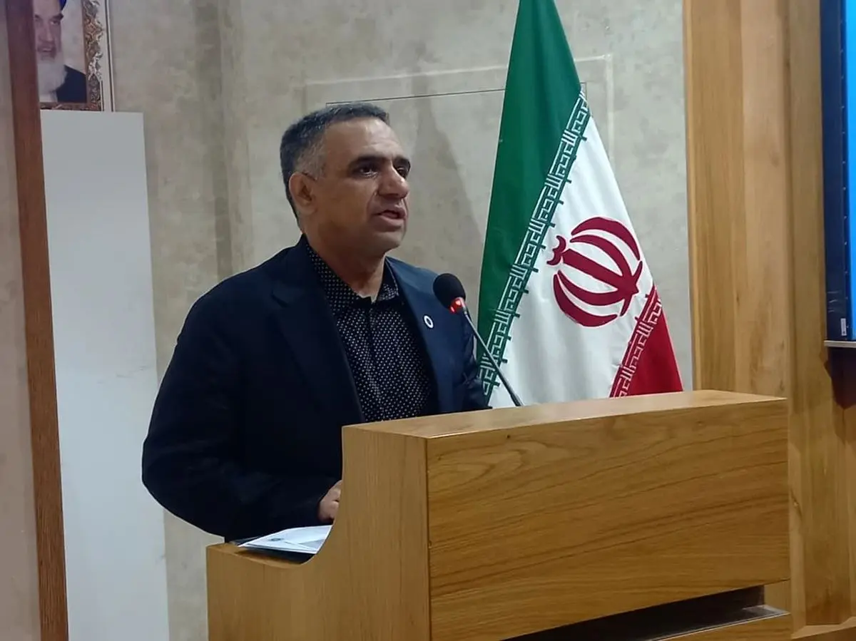 250 صادرکننده شاخص در استان داریم