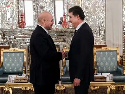 بارزاني: لن نسمح بأن تصبح کردستان العراق مرکزا لتهدید إیران