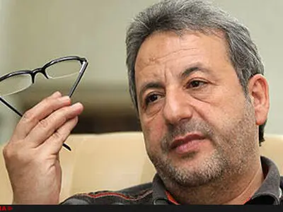 دولت یازدهم آویزان محمدرضا شجریان؛ یک بیمار سرطانی شده‌است