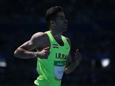 سریع‌ترین مرد ایران به کشور باز نمی‌گردد!