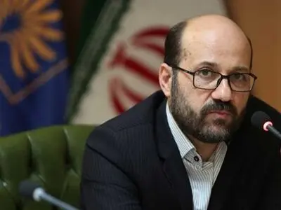 یادگارِ ماندگار دکتر محمد معین در شرق تهران
