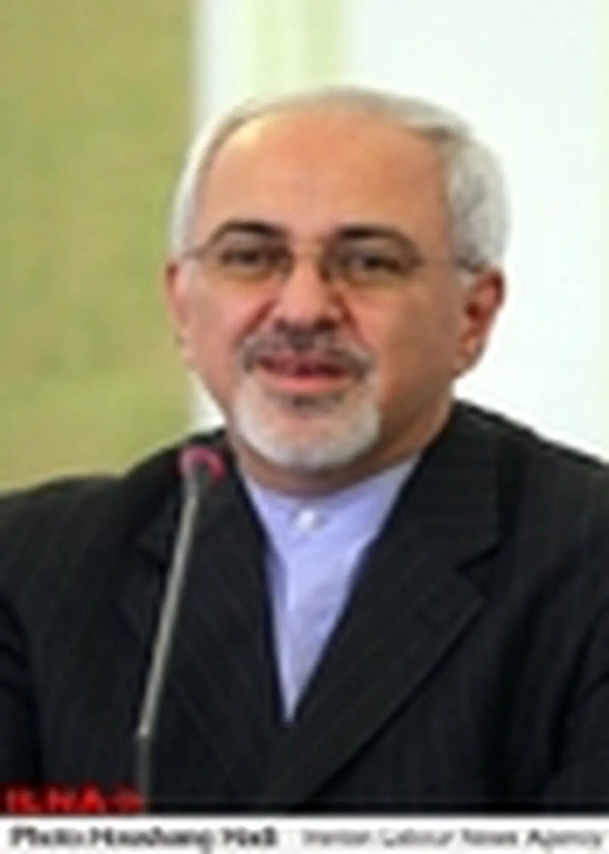 دعوت ظریف از کمیسر عالی حقوق بشر سازمان ملل متحد برای سفر به ایران