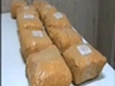 جاساز ۵۷۸ کیلو مواد مخدر در یک تریلی