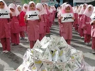 دستورالعمل برنامه ملی شیر مدرسه بازنگری می‌شود