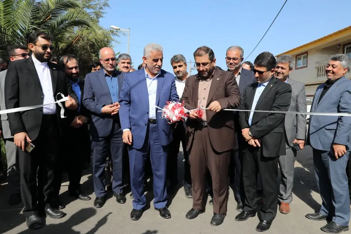 بهره‌برداری و آغاز عملیات اجرایی ۱۱ طرح سرمایه‌گذاری و زیرساختی با میزان سرمایه‌گذاری ۶۷۳۳۰ میلیاردریالی با اشتغال‌زایی ۱۲۰۴ نفر در منطقه آزاد انزلی