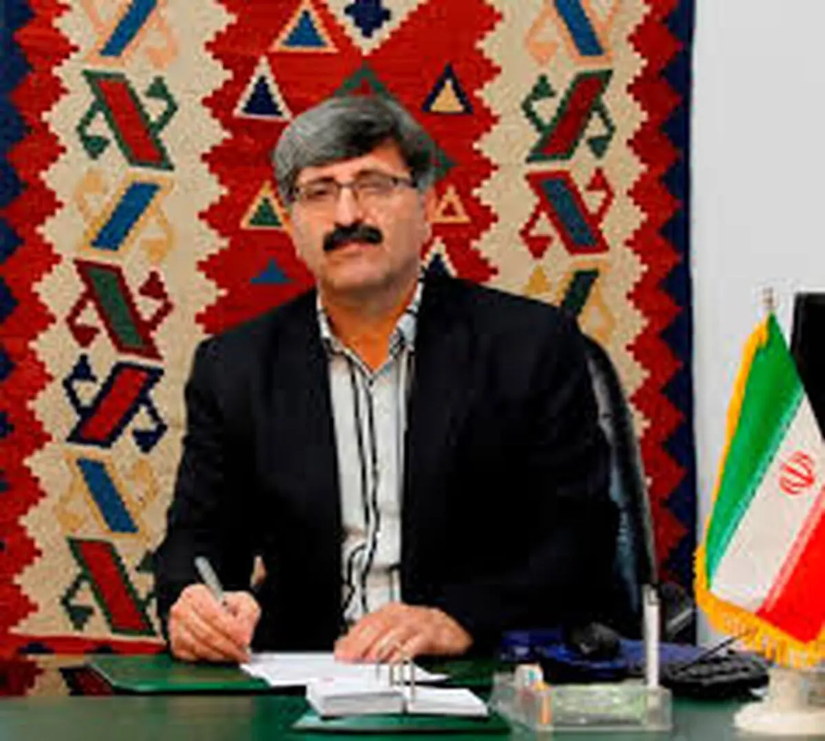 صنایع دستی کردستان نیازمند تکنولوژی نوین بازاریابی است 