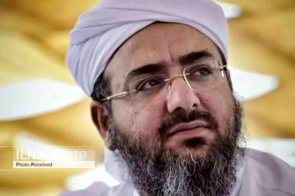 مولوی عبدالحمید تا این لحظه از هیچ کدام از نامزدها حمایت نکرده‌ است