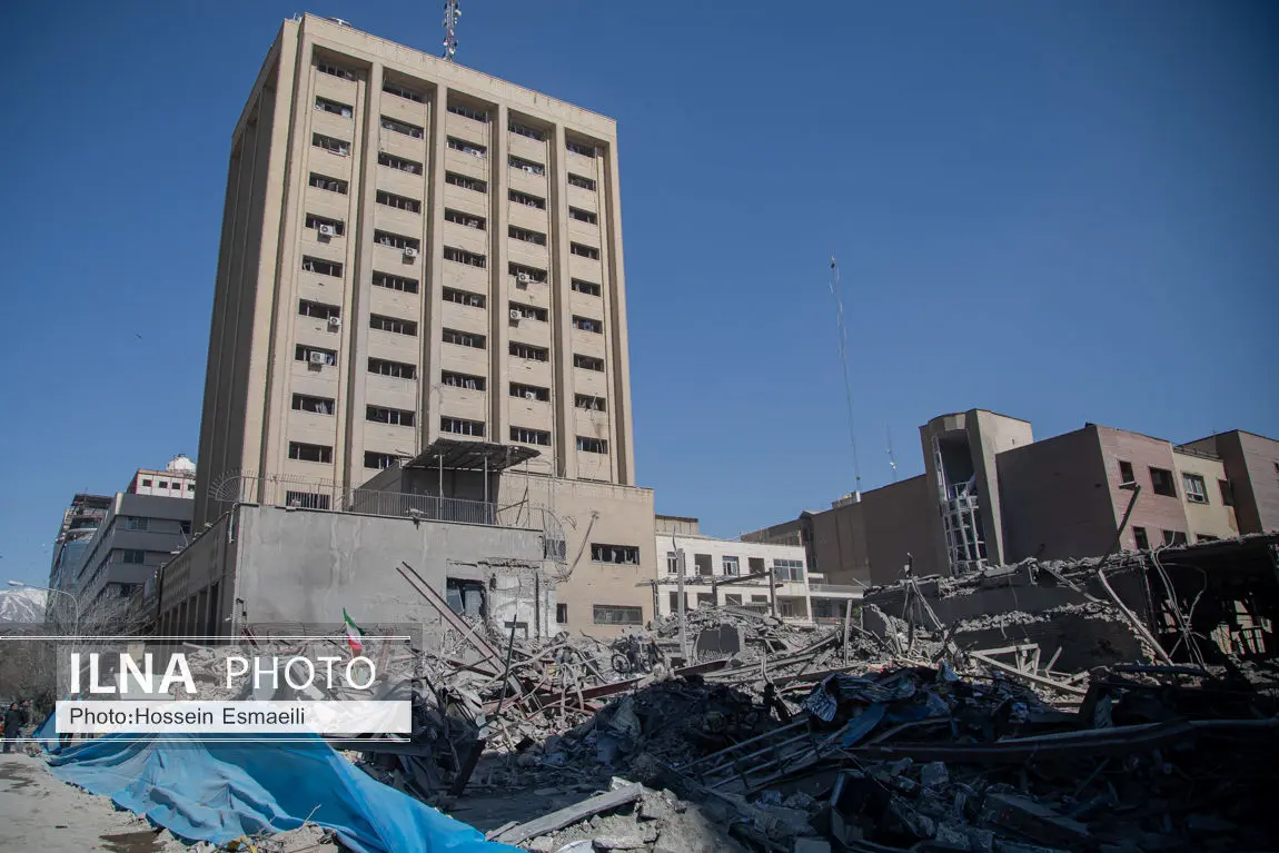 آثار حملات هوایی روز گذشته به شهر تهران