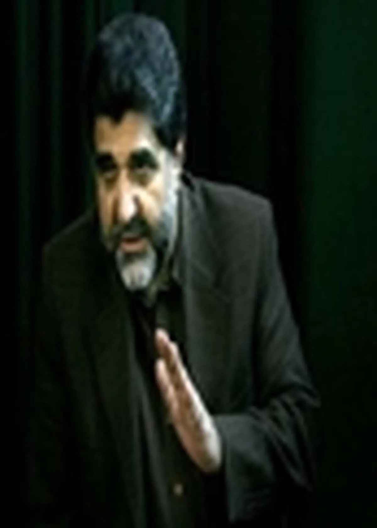 شهرداری و تمامی نهاد‌ها باید سیاست‌های خود را در جهت بهینه سازی سیستم تلفن همراه تنظیم کنند