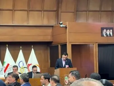 جدل لفظی کاندیدای ریاست فدراسیون تکواندو با اسبقیان (ویدئو)
