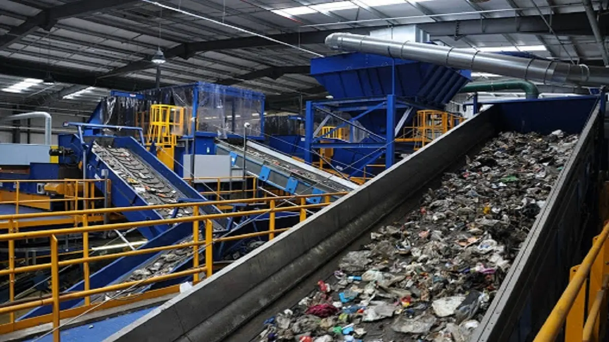 راه اندازی دو کارخانه بازیافت شیشه و مواد غذایی در مشهد 