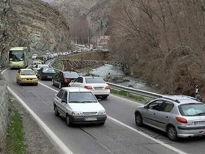 آغاز موج بازگشت مسافران نوروزی / احتمال اعمال محدودیت تردد در محورهای شمالی

