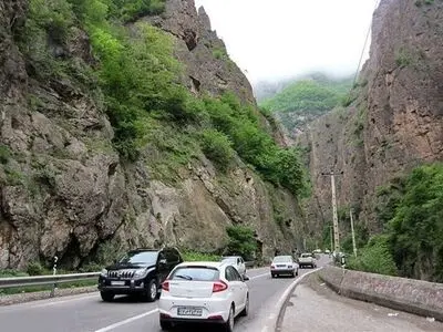 محورهای شمالی و جاده‌های مرزی بدون ترافیک/ یک محور شریانی همچنان مسدود است