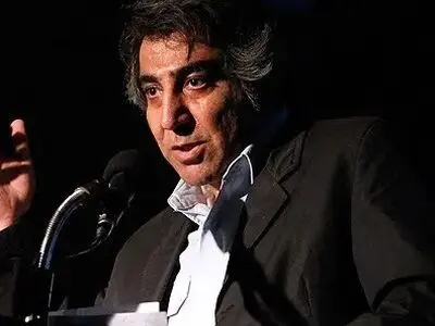 چرا ما به نقد مضمونی در ادبیات نمی‌پردازیم؟