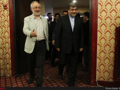 نشست کتابخوانی ویژه هنرمندان پیشکسوت 