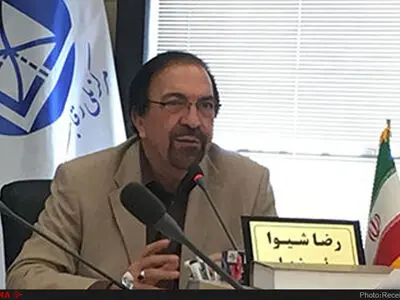  عرضه خودرو در بورس قیمت‌ها را منصفانه نمی‌کند/ واردات یکی از راه‌های رقابتی‌ کردن بازار است/ مخالف پیش‌فروش خودرو هستم