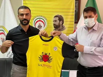 ویدیو: گل تساوی فجر مقابل استقلال توسط قربانی