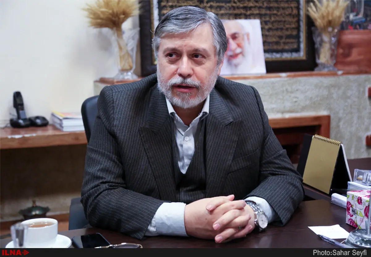احمدی‌نژاد ابتدا پاسخگوی مفاسد اقتصادی دولتش باشد/ حضور وی زمینه روشنگری بسیاری ابهامات را فراهم می‌کند 