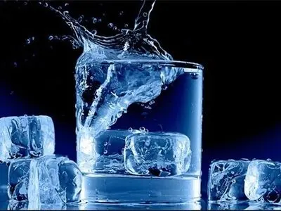 آب یخ سبب بروز کبد چرب می‌شود؟