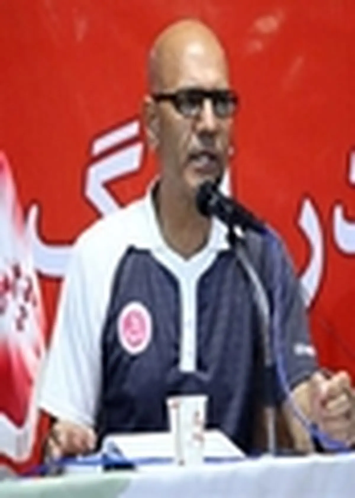 مرزبان: رفتن یا ماندن درخشان از مسائل داخلی پرسپولیس است / نمی‌توانم جانشین صادقی را معرفی کنم
