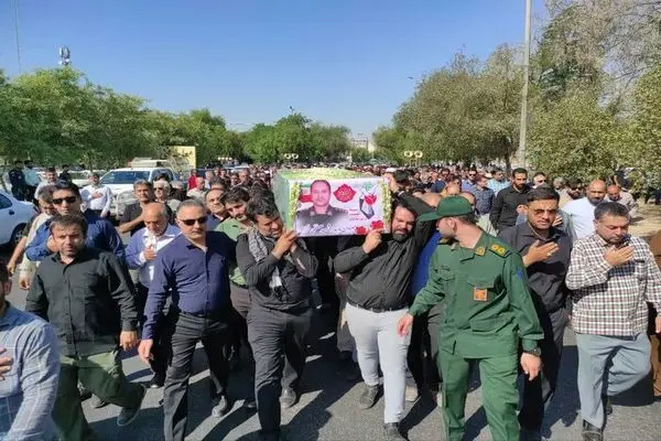 تشییع پیکر مطهر شهید مدافع وطن «مصطفی خزاعی» در دزفول