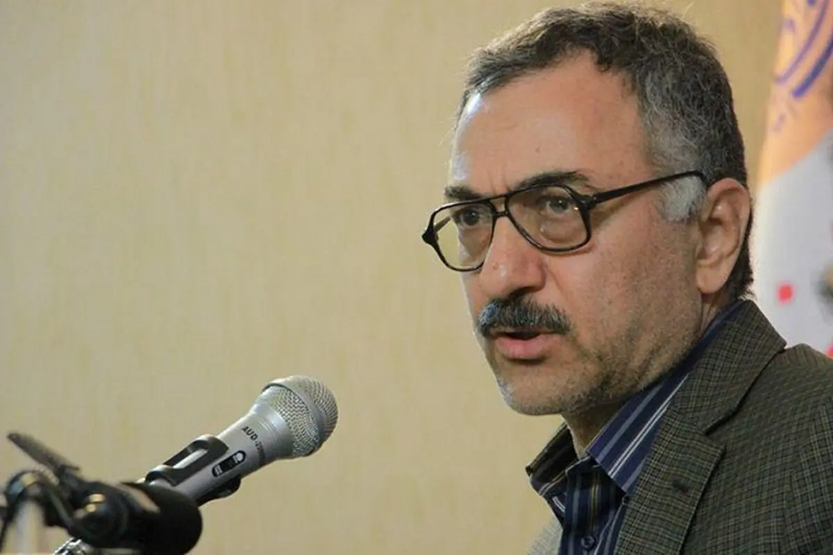 اقتصاد ایران در حال فروپاشی نیست/ ارتباط روحانی با روشنفکران بعد از انتخابات کم شد