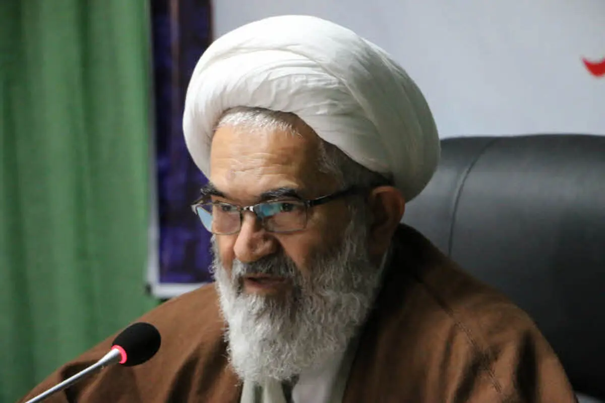  اندیشه ی پدید آمدن انقلاب و منشاء آن  قرآن کریم بود