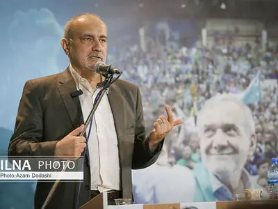 این انتخابات سرنوشت هشت سال بعدی کشور را می سازد/ مردم بین توسعه و تحریم دست به انتخاب می زنند
