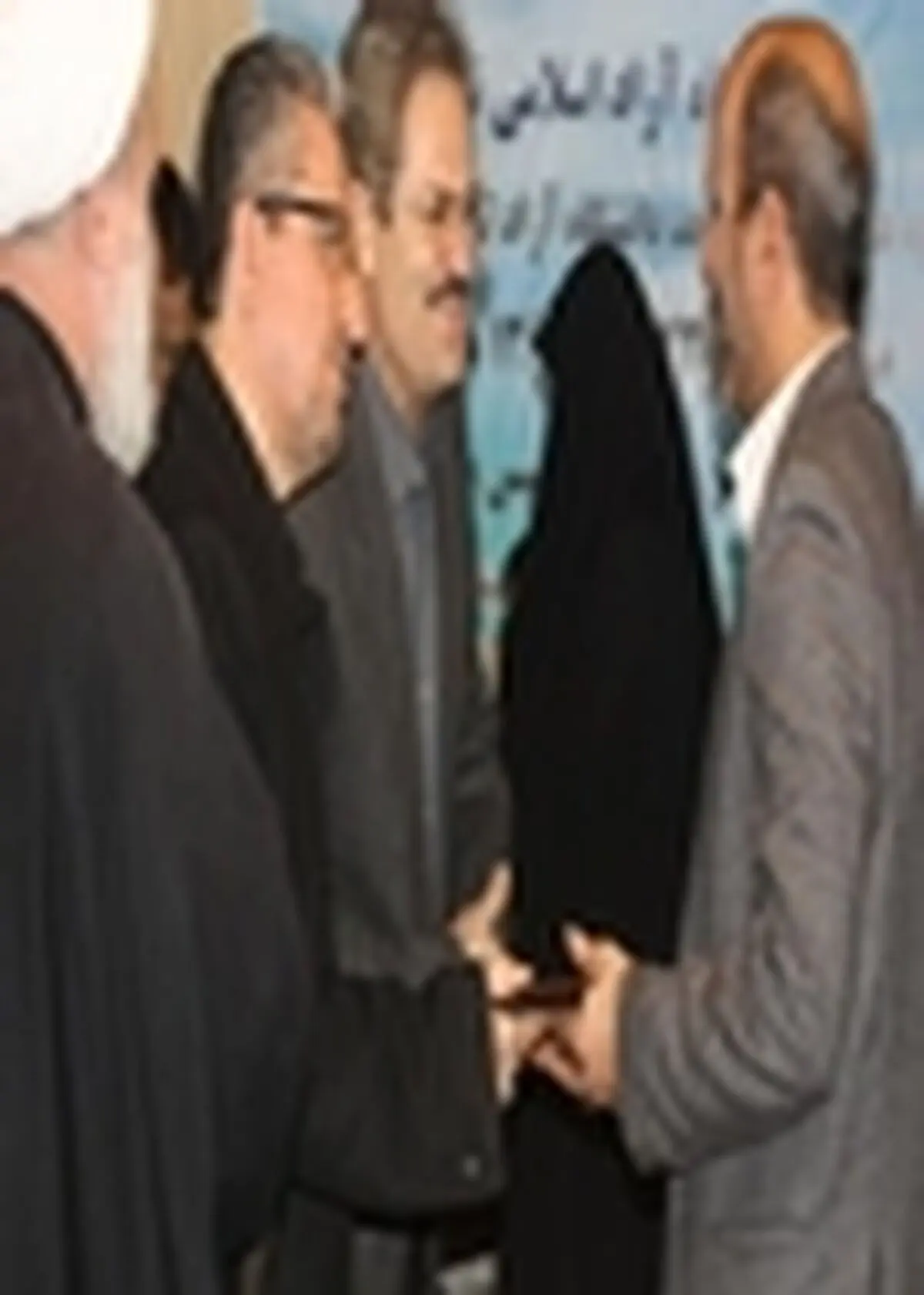 قاریان، حافظان وفعالان قرآنی و فرهنگی دانشگاه آزاد اسلامی تبریز تجلیل شدند