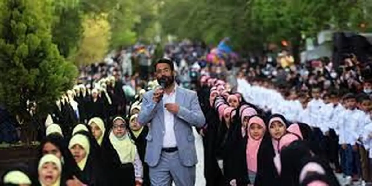 «سلام فرمانده ۳» در جمکران رونمایی شد