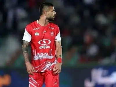 مصدومیت شدید سرلک در تمرین پرسپولیس