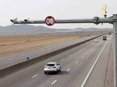 ثبت بیش از ۱۷۳ هزار تخلف رانندگی جاده ای در محورهای مواصلاتی آذربایجان غربی/ وسایل نقلیه شخصی همچنان پیشتاز تخلفات رانندگی 