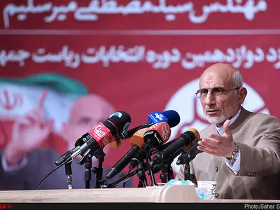 میرسلیم با آیت‌الله موحدی کرمانی دیداری نداشته که قول کناره‌گیری بدهد